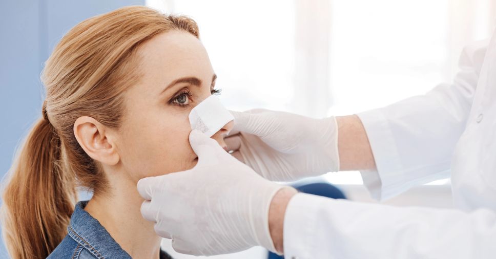 Devo operar o desvio de septo? Entenda quando a cirurgia é recomendada